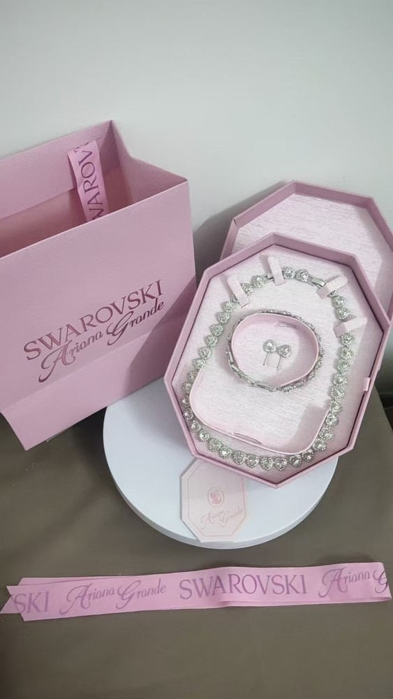 Swarovski Ariana GrandexSwarovski Tennis Necklace+Bracelet+Ear studs Combination