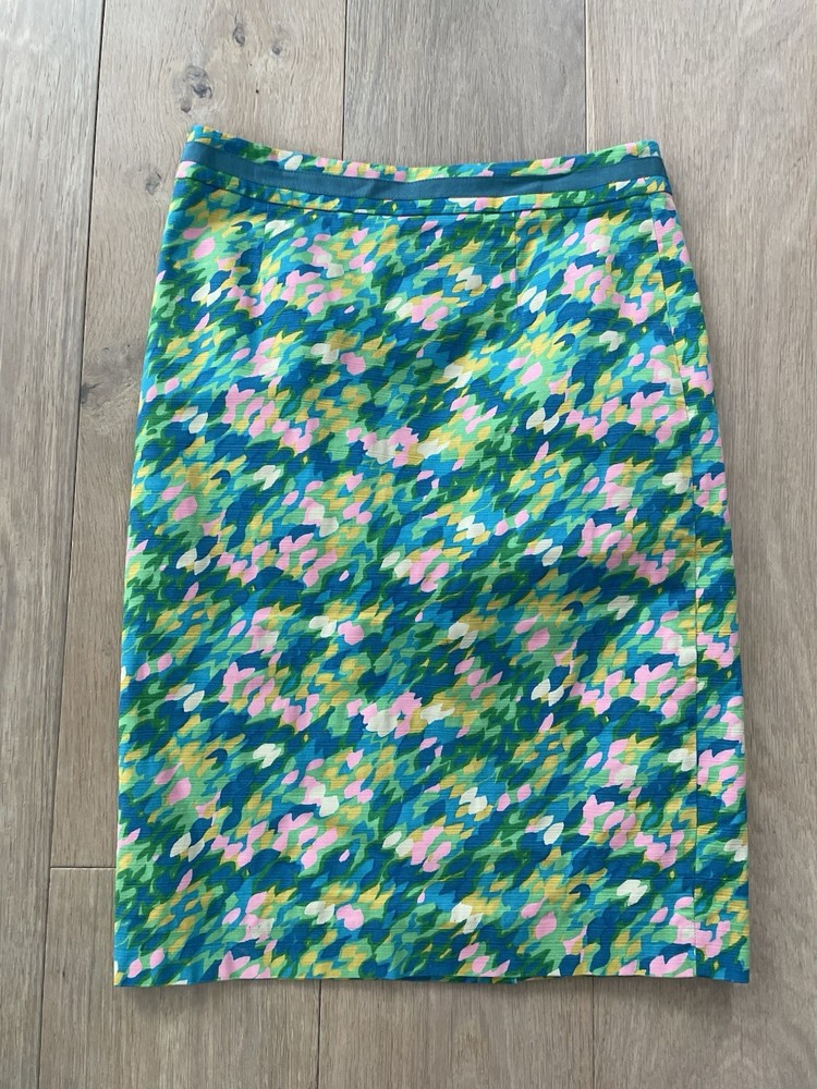 Boden floral cotton blend pencil skirt - size 6 R