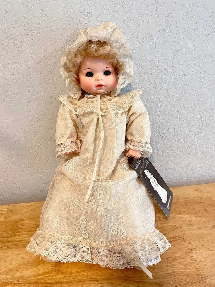 Furga Baby doll, Music box, 17