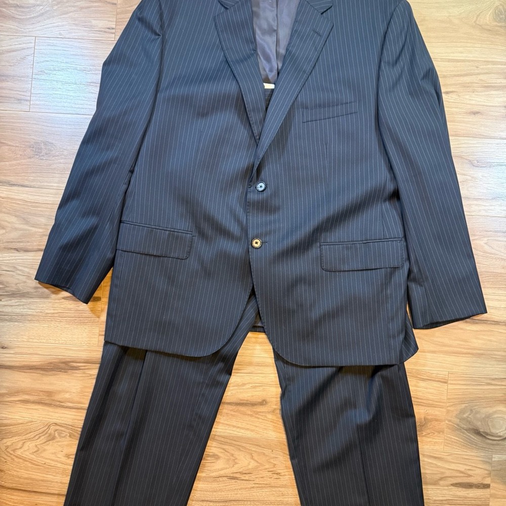 Cremieux Men’s 46S Loro Piana Wool Pinstripe Suit