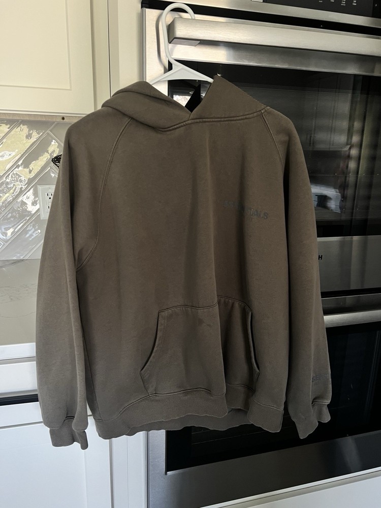 F.O.G Essential Hoodie Size L (fit Like M)