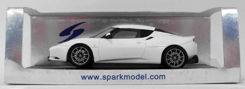 Spark Models 1/43 Scale S2205 2010 Lotus Evora S in Sleek White Finish – Premium Collectible Model Car