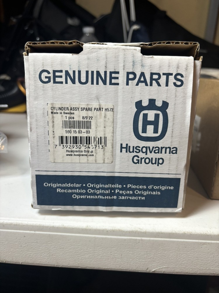 Husqvarna OEM 590150303  Cylinder Assembly Spare Part H572
