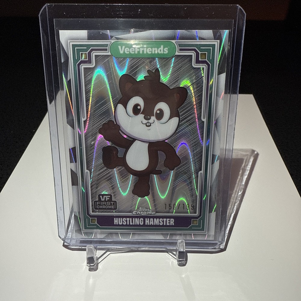 Topps Chrome VeeFriends Hustling Hamster Raywave Refractor  150/199
