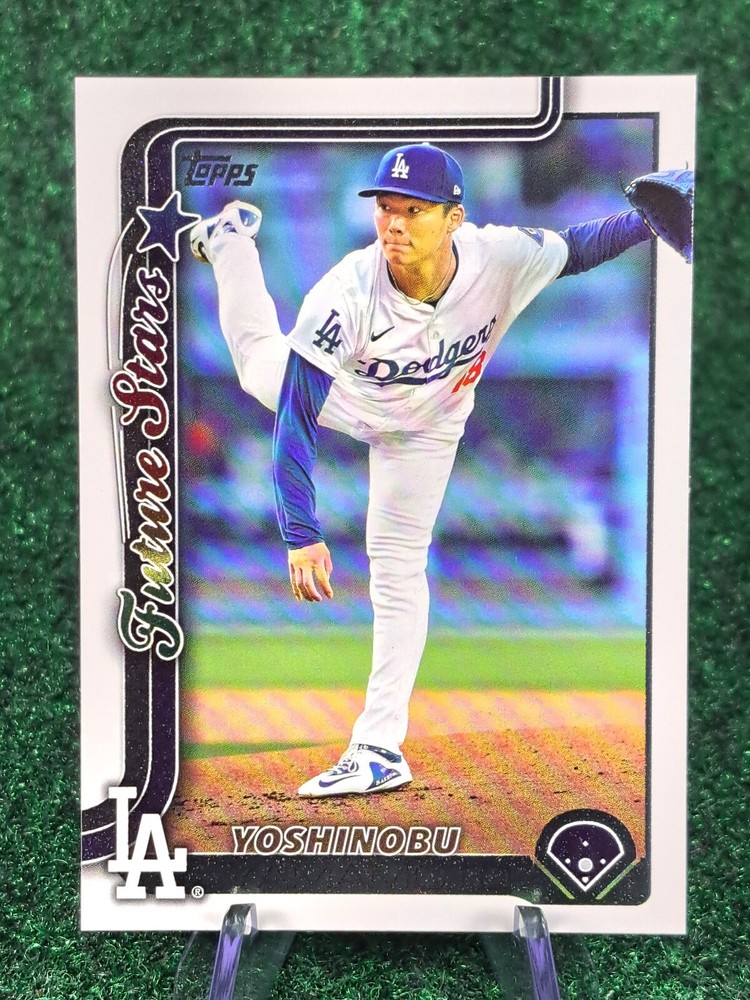 2025 Topps Series 1 Yoshinobu Yamamoto Future Stars LA Dodgers RC