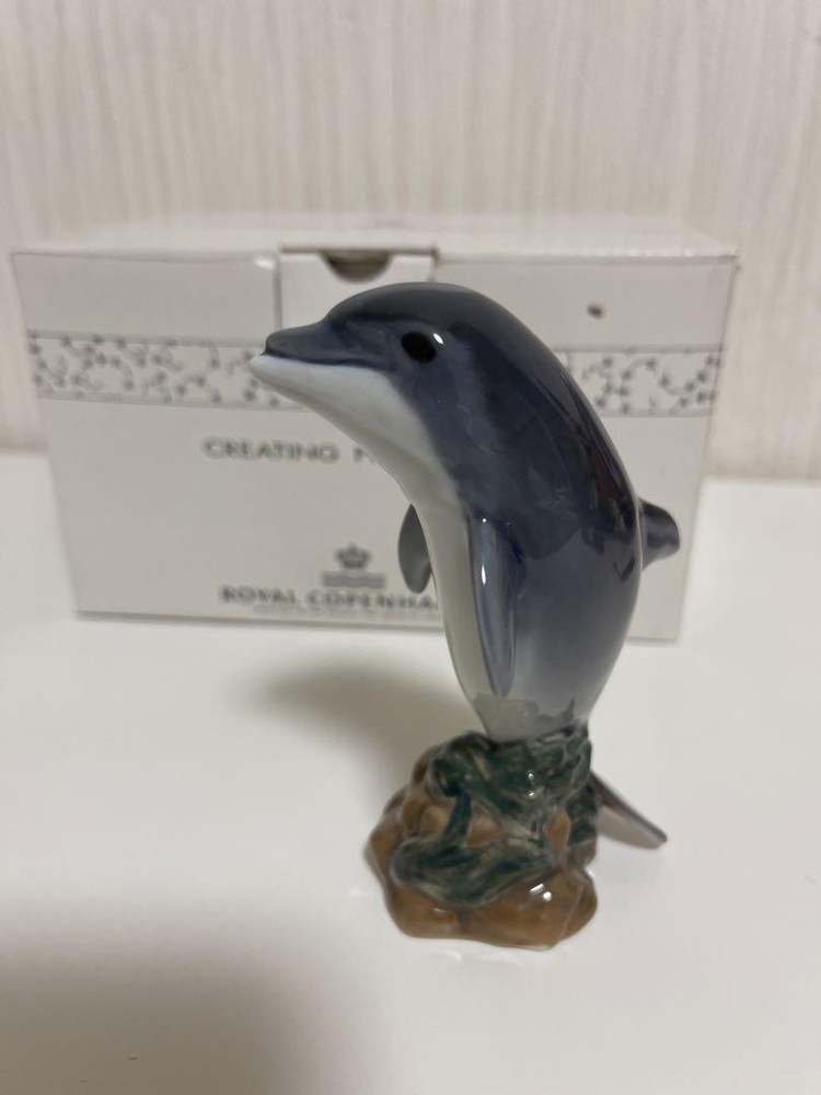 Royal Copenhagen Dolphin Figurine Ear 2009 With Box