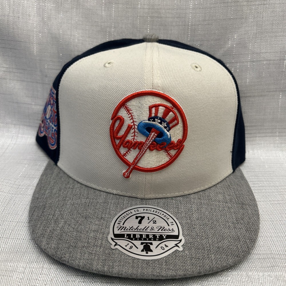 Mitchell & Ness NY Yankees Logo Blue Cooperstown Fitted Hat Size 7 1/2