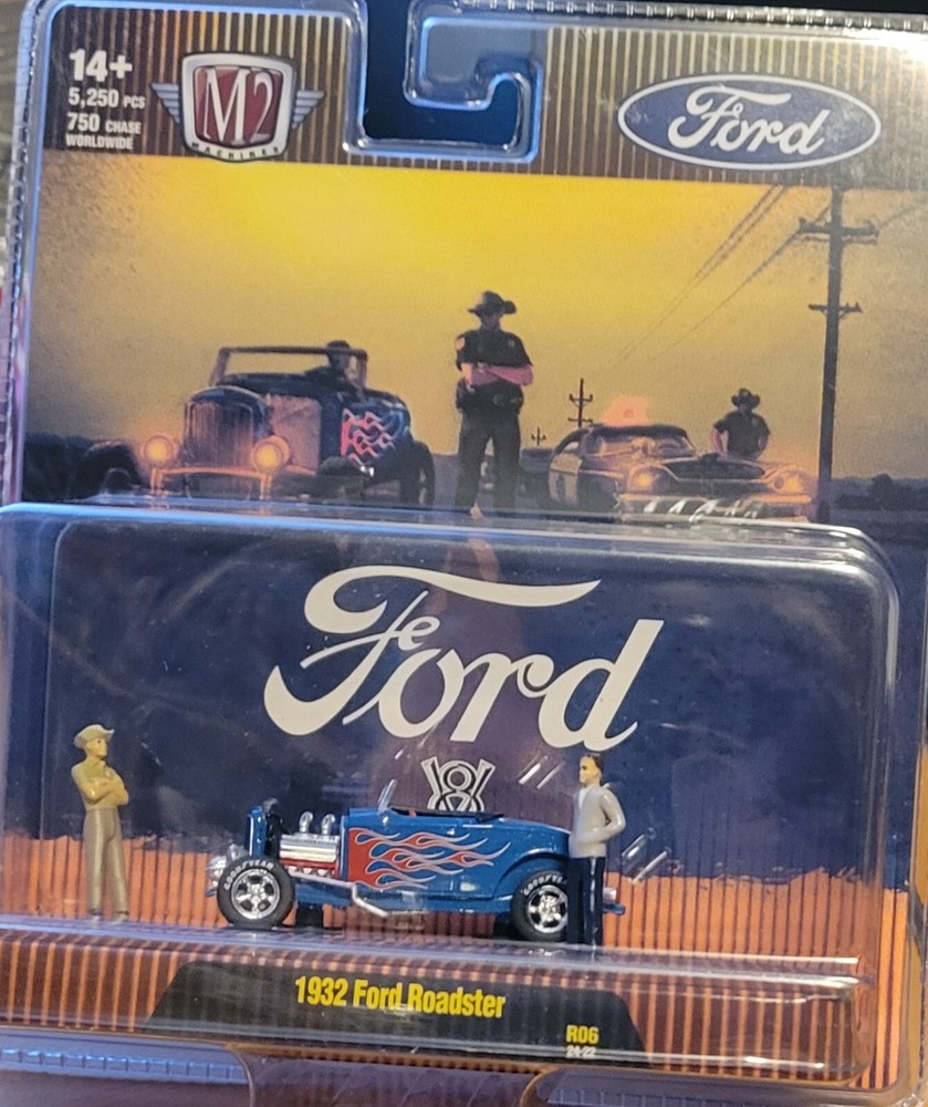 M2 LIMITED EDITION 5250PCS 1932 FORD ROADSTER W/FIGURINES BLUE HOTROD
