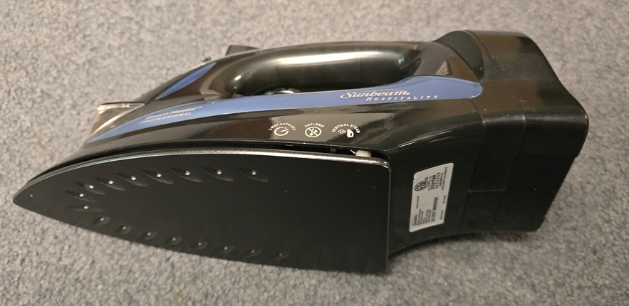 Sunbeam 4275-200 GreenSense SteamMaster Full Size Professional Iron