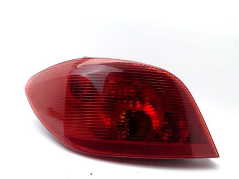 PEUGEOT 307 S1 Left Rear Lamp 337135 OEM Replacement