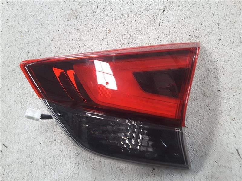 2017-2020 Nissan Rogue Passenger Tail Light Liftgate Mounted VIN 5 1st Digit 302909