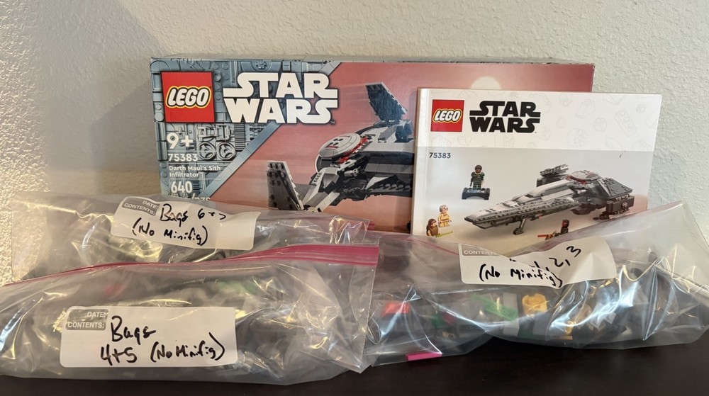 LEGO Star Wars Darth Maul’s Sith Infiltrator 75383  w/book and box. NO MINIFIGS