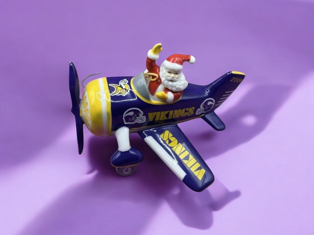 2006 Minnesota Vikings Danbury Mint Victory Plane Christmas Ornament NIB