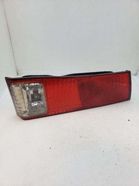 Driver Tail Light Quarter Panel Mounted Fits 00-01 CAMRY 384577