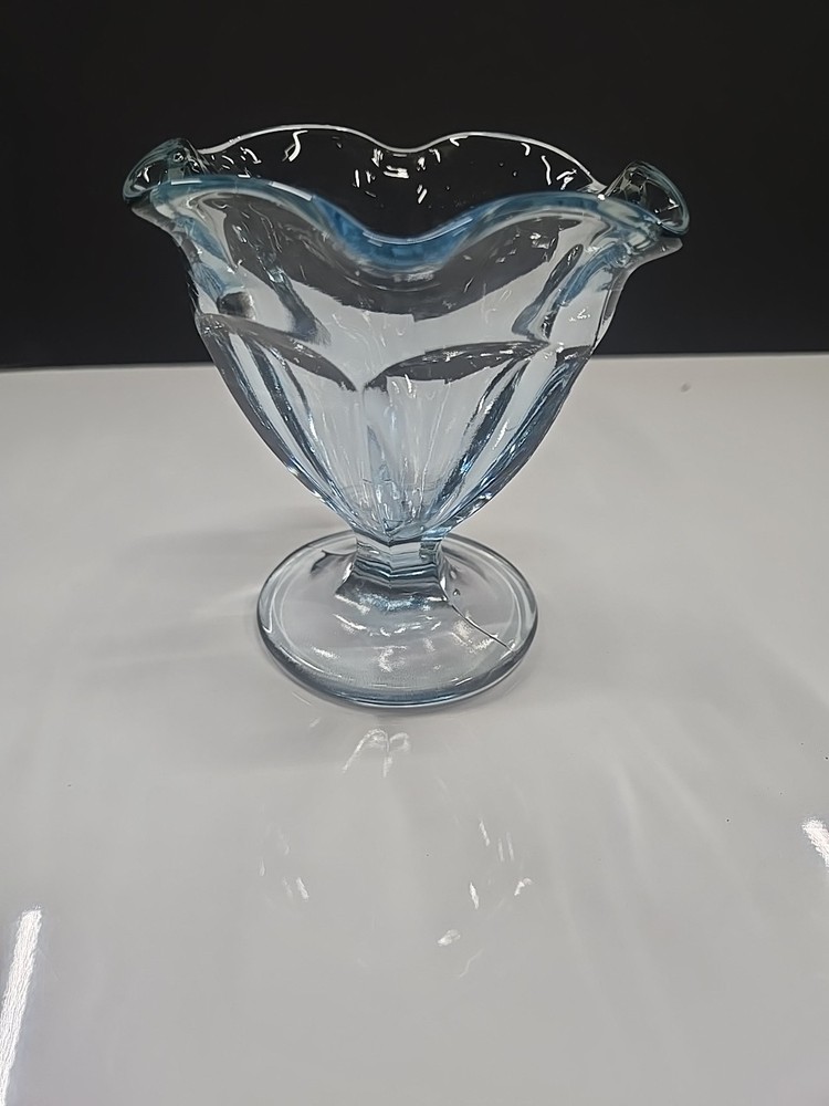Vintage Anchor Hocking Light Blue Pedestal Dessert Ice Cream Dish 4