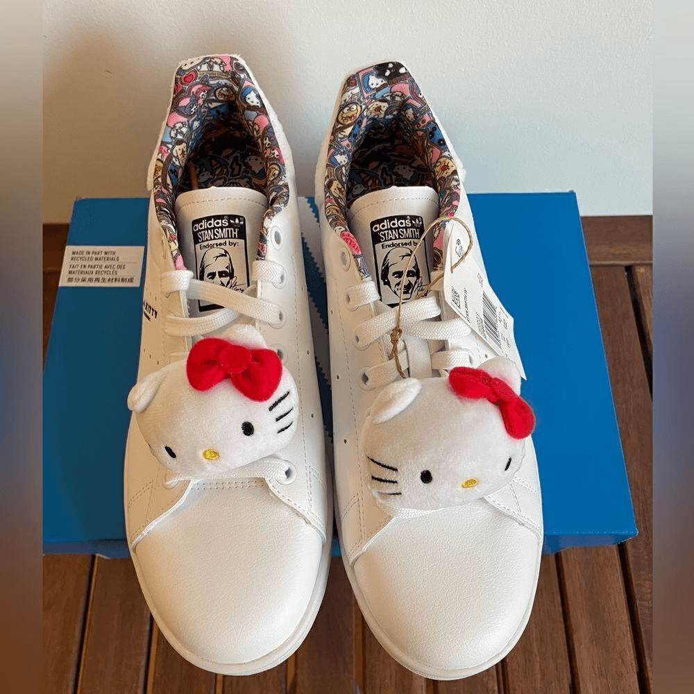 Adidas Stan Smith Hello Kitty USA Women Size 9/UK 7.5(HP9656)