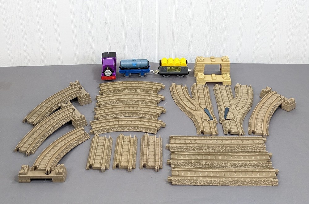 2013 Thomas & Friends Trackmaster Motorized Charlie Train Expansion Set with Cargo
