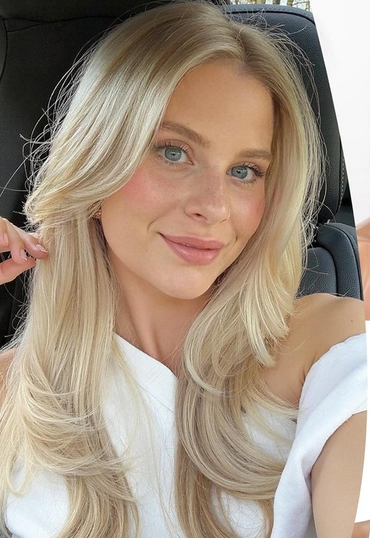 18'' Highlight Blonde Straight 100% Remy Human Hair Lace Front Wig 13x4