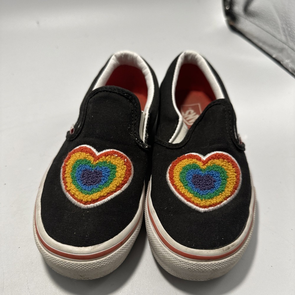 V2 Kids Rainbow Heart Slip-On Vans Shoes Size US 13.5