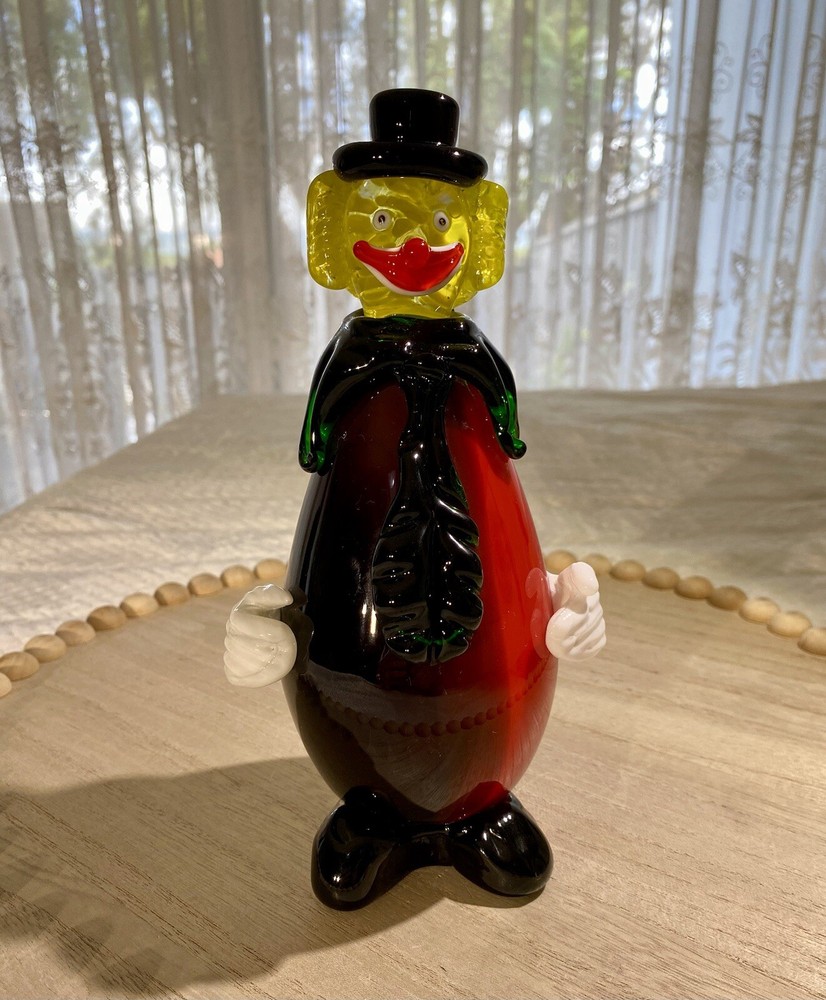 Vintage Red Ombre Glass Clown with Black Hat 8.25 Inches Tall