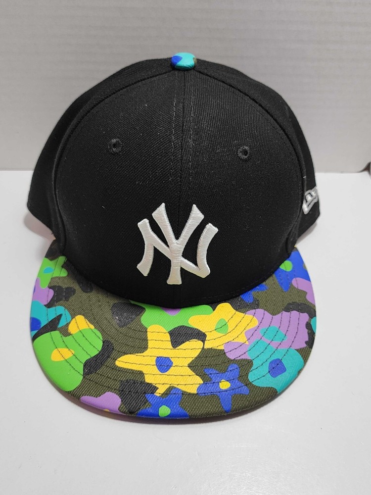New York Yankees New Era 9FIFTY MLB Floral Brim SnapBack Hat Cap - New With Tags