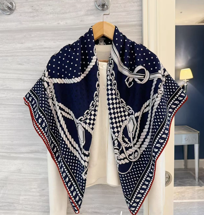 Pure 18 Momme Silk Wrap Scarf Bandanna Blue Chain Print Square Shawl 86X86cm new
