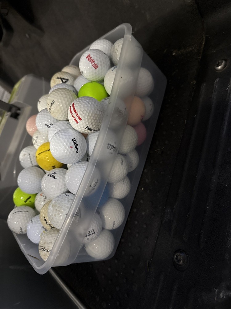 100 Golf Balls Used Bulk. Titleist, Srixon, TaylorMade and Callaway Mix.