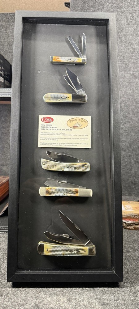 Case XX Tin Roof Set With Razor!!! Rare Hard to Find Set!!