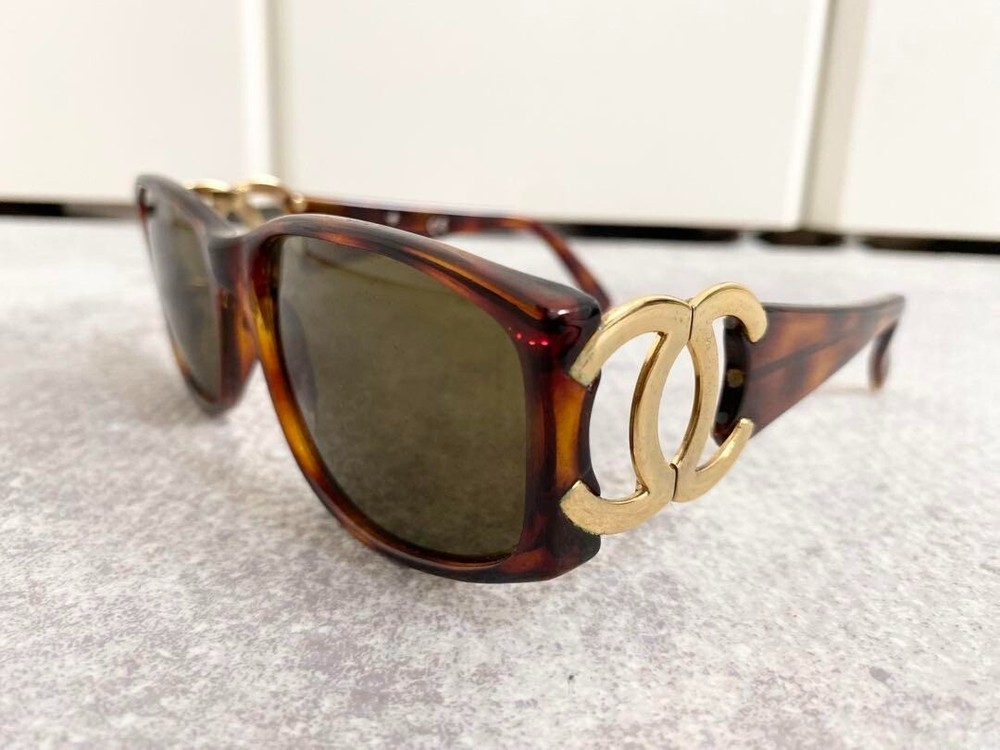 CHANEL Brown Sunglasses Coco Logo Plastic Frame Model 02461 91235