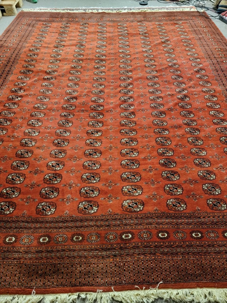 Hand Knotted Vintage Rug 9x12 – Elephant Foot Gul Pattern, Rich Orange