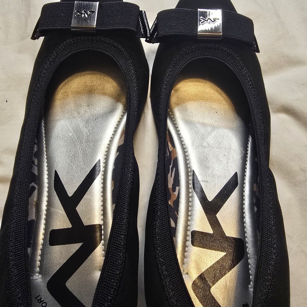 Anne Klein Sport Womens Size 7.5 Shoes Black Slip On Comfort Flat  Loafers