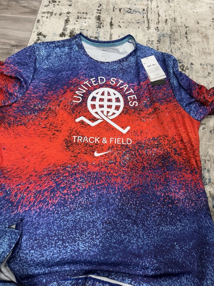 Nike Men’s Dri-FIT USA Miler Running Top in XL for Track & Field
