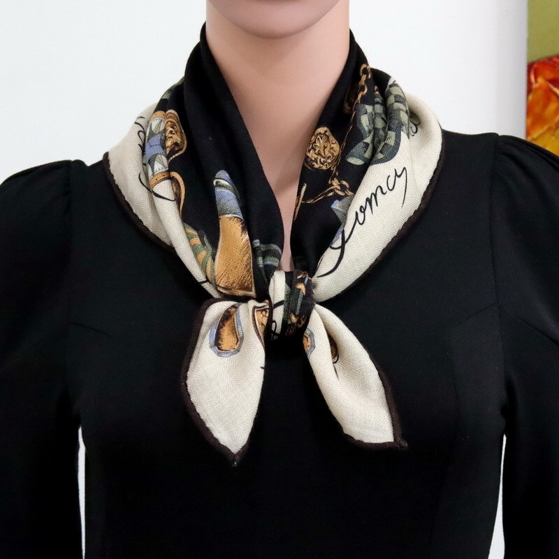 Luxury 70% Cashmere 30% Silk Double-Sided Square Scarf 26