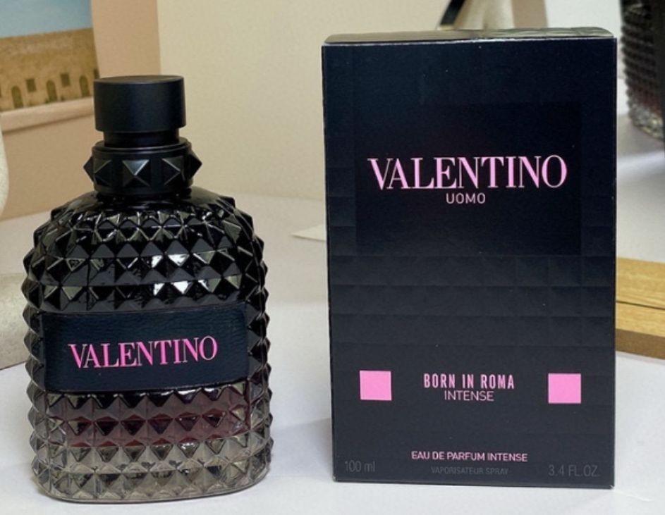 Valentino Uomo Born in Roma Intense Eau de Parfum – 100 ml (3.4 fl oz)