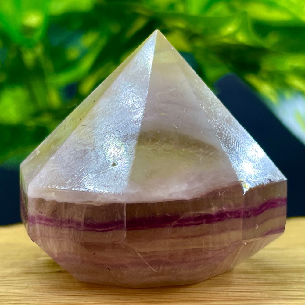 115G Natural Hand Carved Diamond Shape nowflake feather fluorite Sculpture