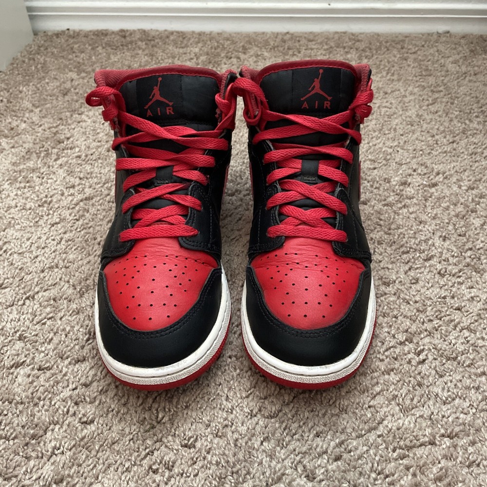 Size 7 - Jordan 1 Mid Banned 2020