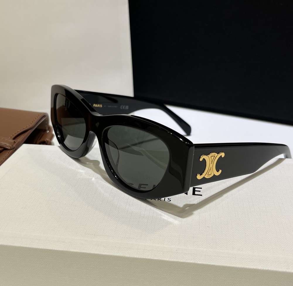 Celine CL40308U Gold Triomphe Women Sunglasses Black Gold/Gray Lens