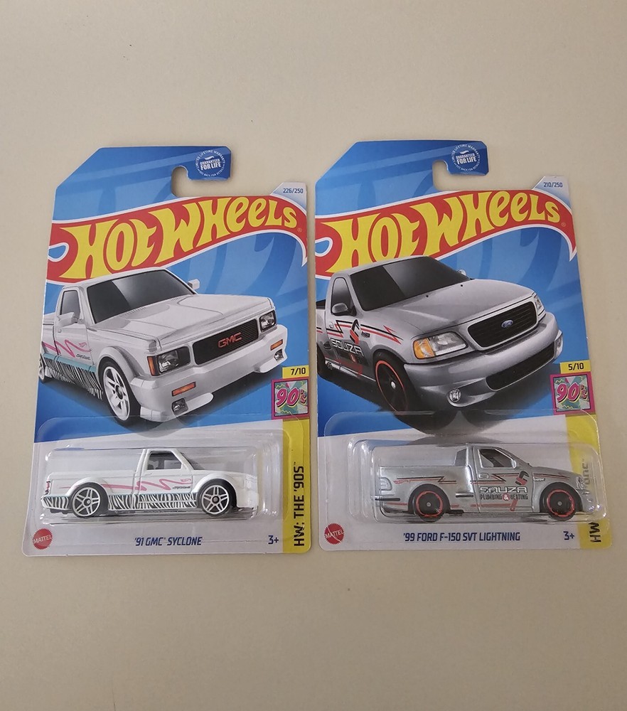 Hot Wheels 1991 GMC Cyclone & Ford F-150 SVT Lightning 2-Car Set