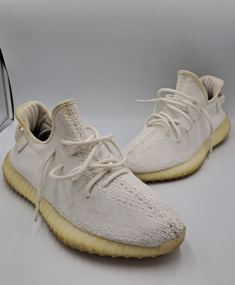 Size 11 -adidas Yeezy Boost 350 V2 Cream - CP9366 RETAIL $325