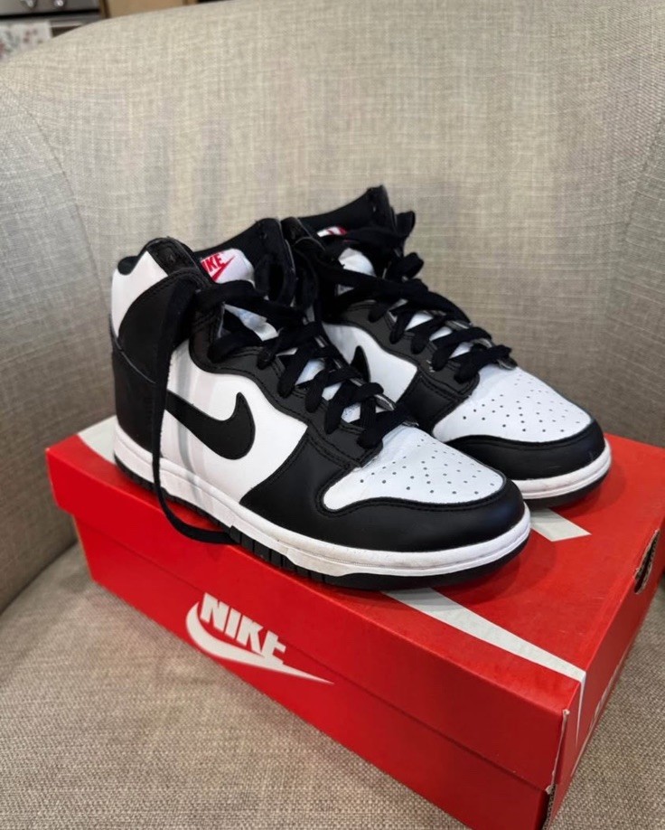 Nike Hightop Panda Dunks Black White Womens Size 6 Sneakers Shoes