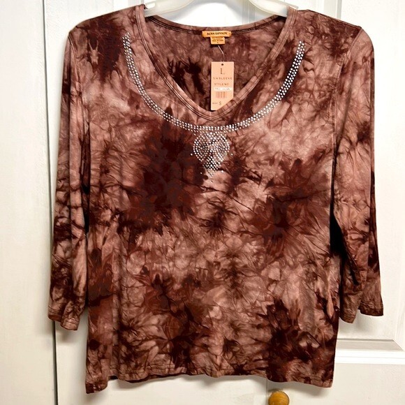 Brown Tie-Dye Beaded Stretch Top Size L NWT Mid Sleeve Soft Fabric