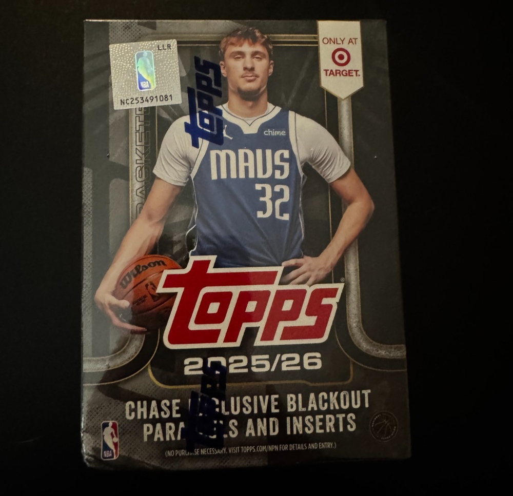 25-26 Topps Basketball BLACK FRIDAY Target Exclusive Sealed Blaster Box 11 Packs