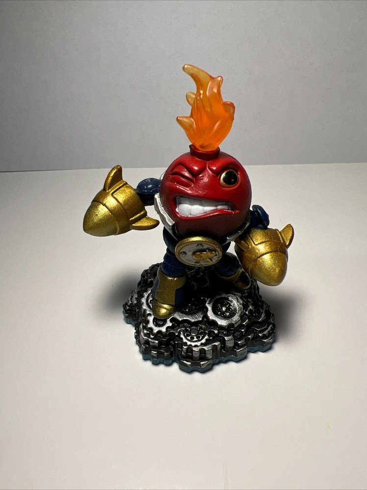 COUNTDOWN LIGHTCORE - TECH ELEMENT - SKYLANDERS  FIGURE