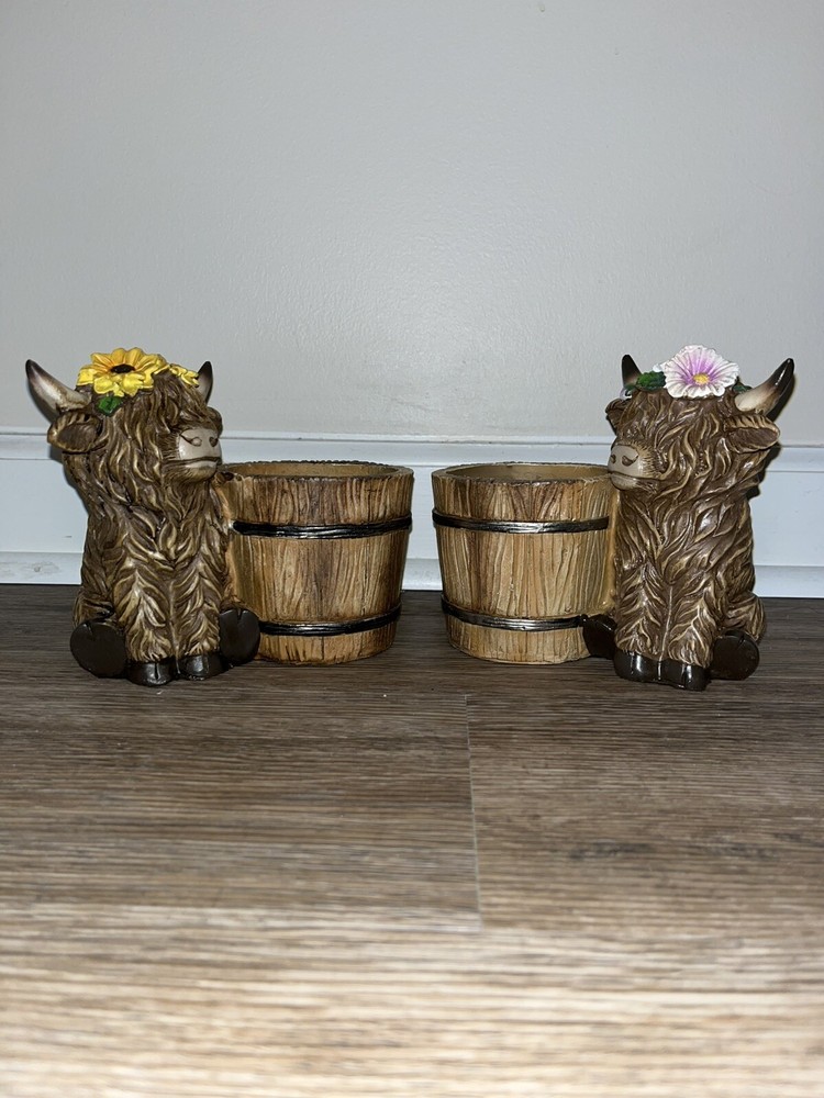 Hobby Lobby Highland Cow Figure Set Farmhouse Decor Spring Bucket Planter Resin