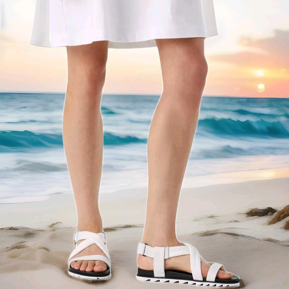 SOREL Women's White Leather Strap Sandals Size 10.5 Beach Summer Roaming Decon