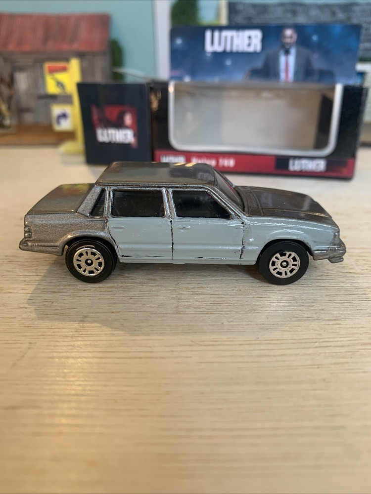 Corgi Luther Volvo 740 1:64 Scale Die-Cast Model Boxed