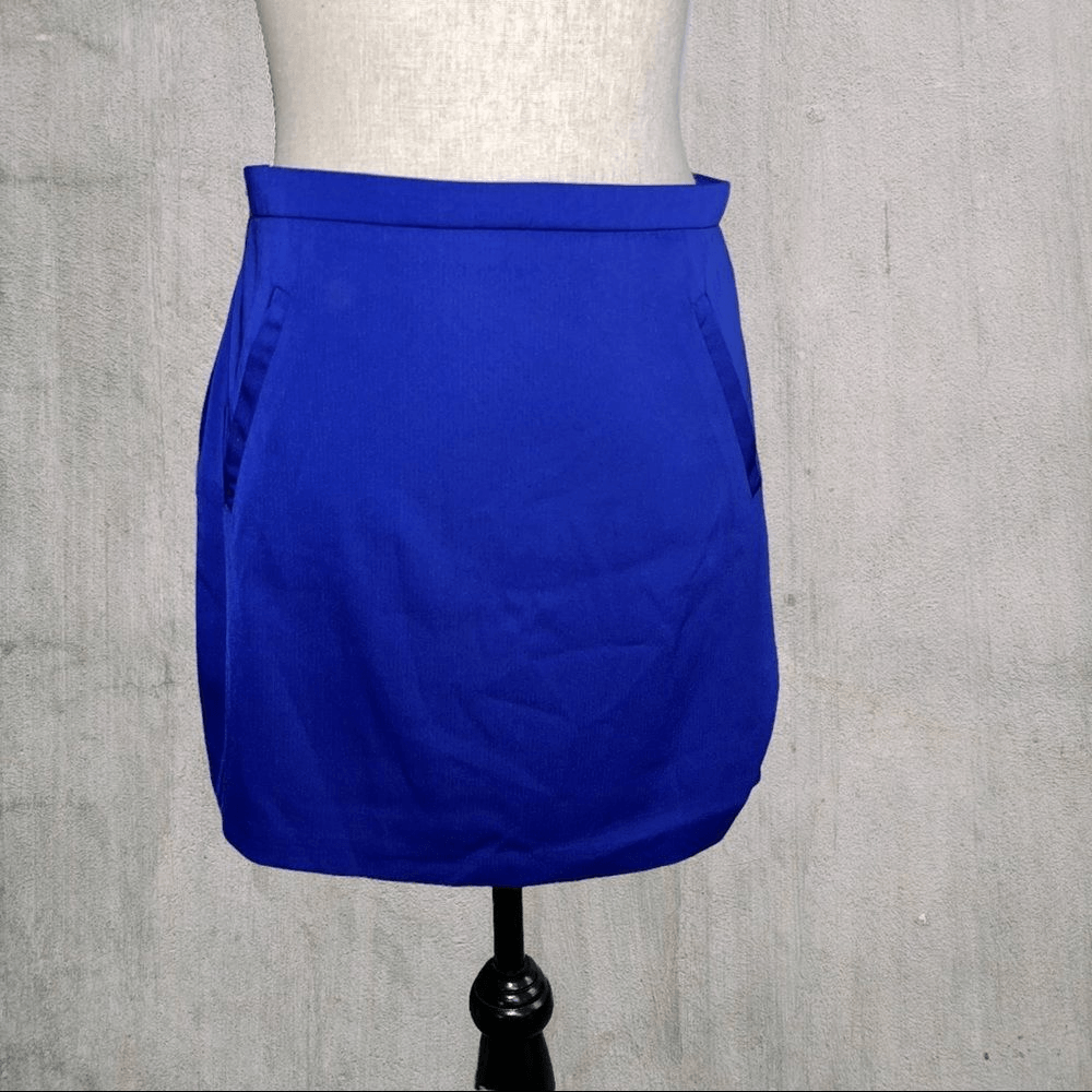 BCNU Blue High-Waisted Mini Skirt with Side Pockets