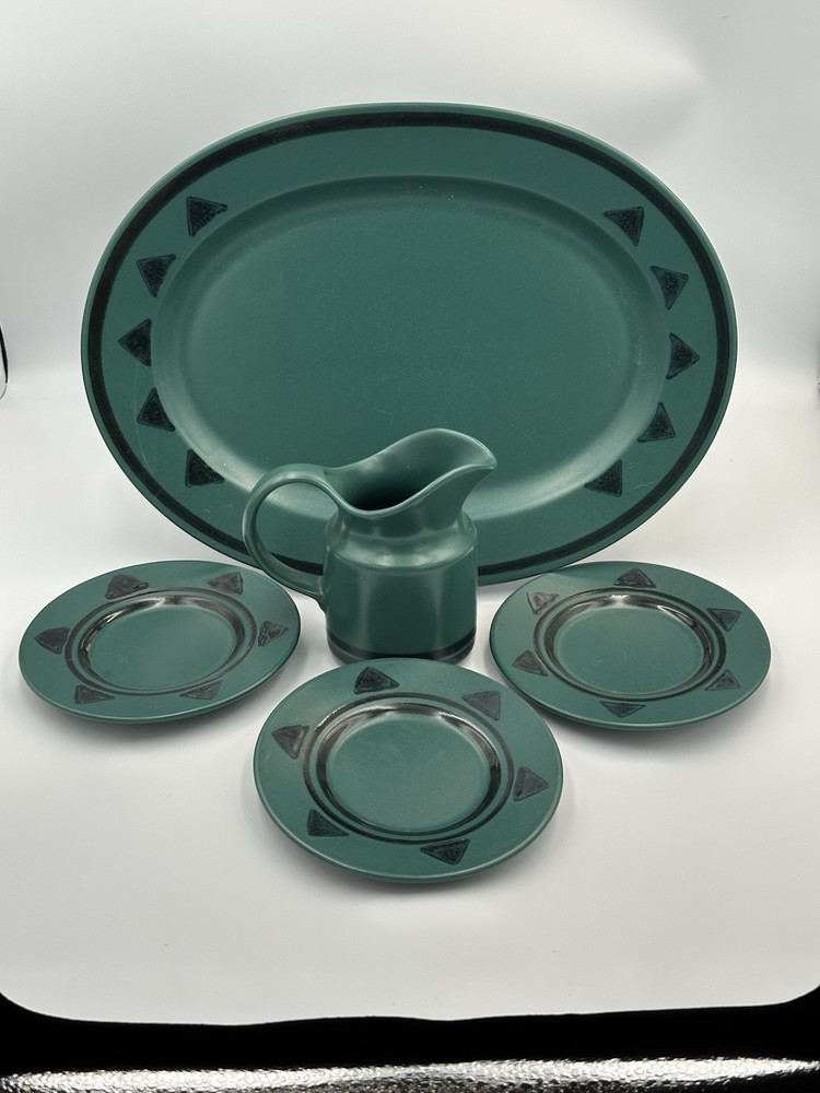 Pfaltzgraff Solstice Green Platter Creamer Pitcher and 3 Small Plates Collectible Set