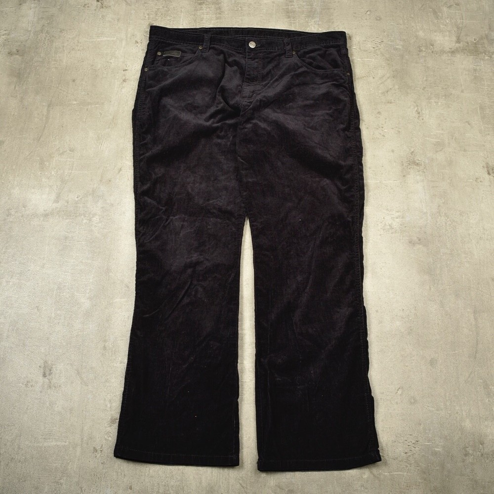 WRANGLER VELVET CORDUROY TROUSERS BLACK