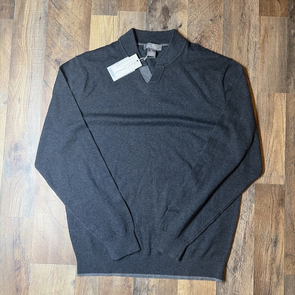 Daniel Cremieaux Signature Collection Men’s M cashmere blend V-neck sweater NWT